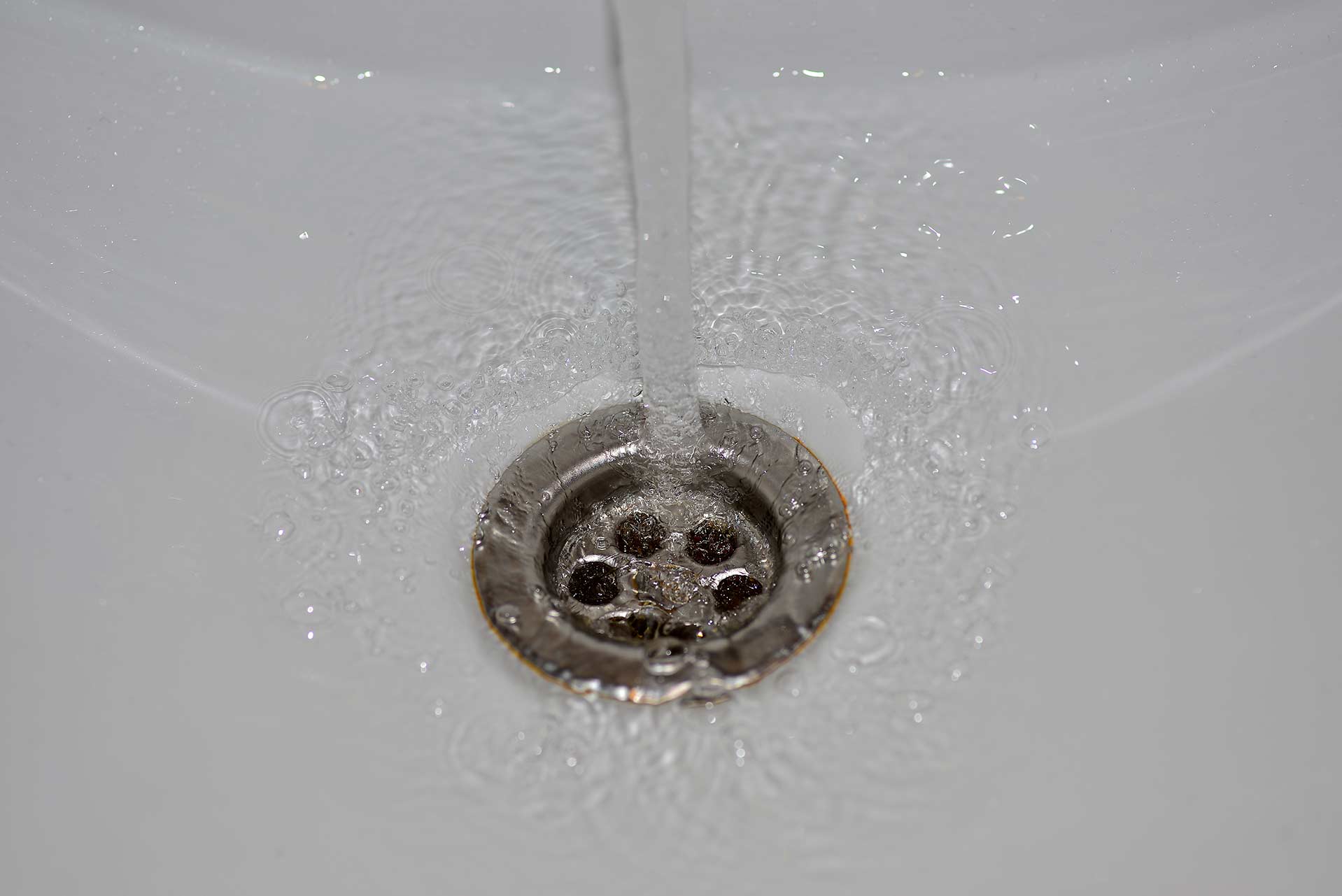 A2B Drains provides services to unblock blocked sinks and drains for properties in Tidworth.